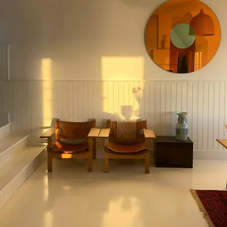 別荘 Seaside Hotel-inspired With Sea View ニュボー