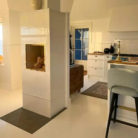 Hébergement de vacances Seaside Hotel-inspired With Sea View