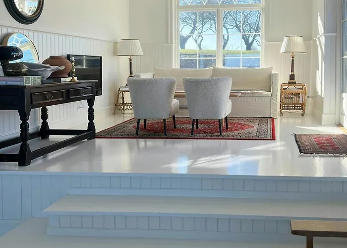 Seaside Hotel-inspired With Sea View * Nyborg