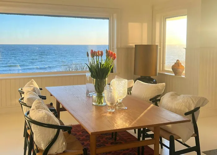 度假居 Seaside Hotel-inspired With Sea View 尼堡