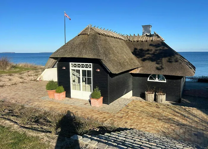 Σπίτι διακοπών Seaside Hotel-inspired With Sea View *